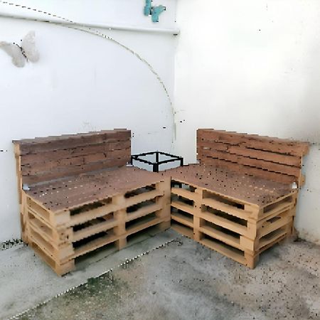 Appartement Charmant A Avignon 50 M² Terrasse Privee 外观 照片